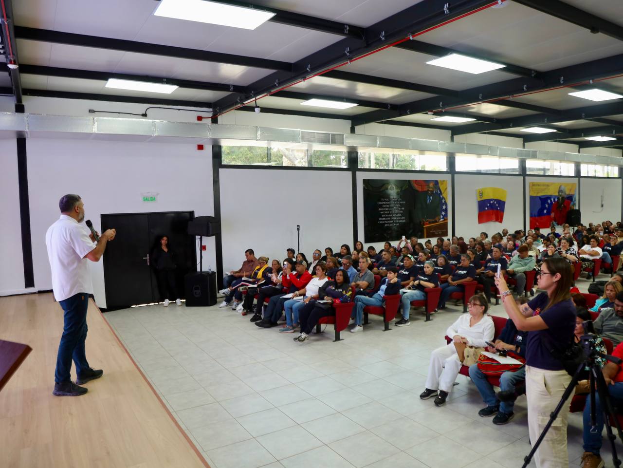 Humanidad y saberes populares | Unacom desafía el modelo educativo dominante